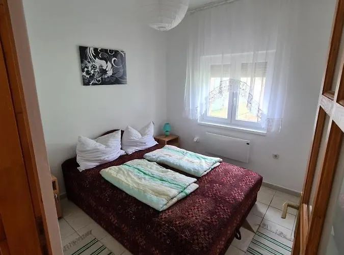 Zseki Hébergement de vacances *