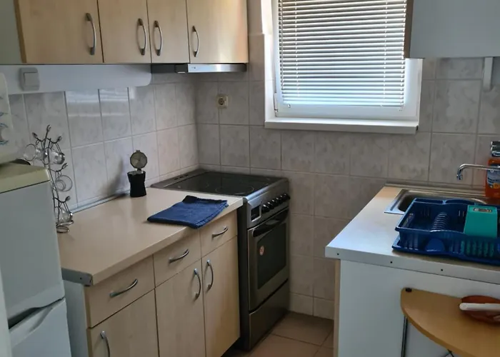 Zseki Semesterbostad *